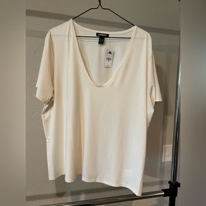 Express, Cream colored NWT silky skimming Vneck Tshirt